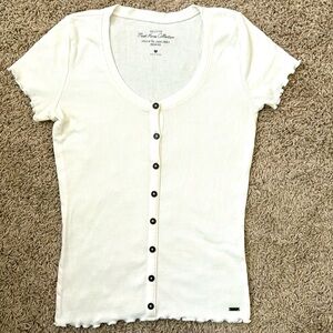 Hollister Must Have Collection button up ribbed top